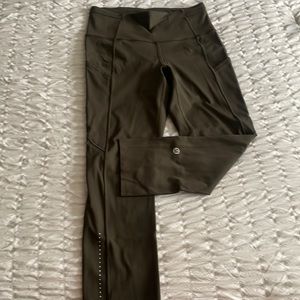 Olive green Lululemon size 4 Capri legging. Only wore twice.